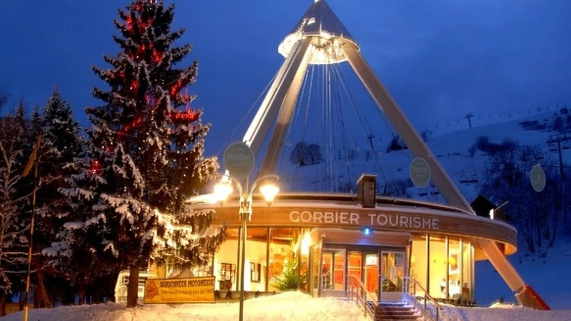 Apartment Duplex Renove, 8/10 Pers, Skis Aux Pieds, Balcon Sud, Calme, Piscine Chauffee - Fr-1-267-180 Le Corbier