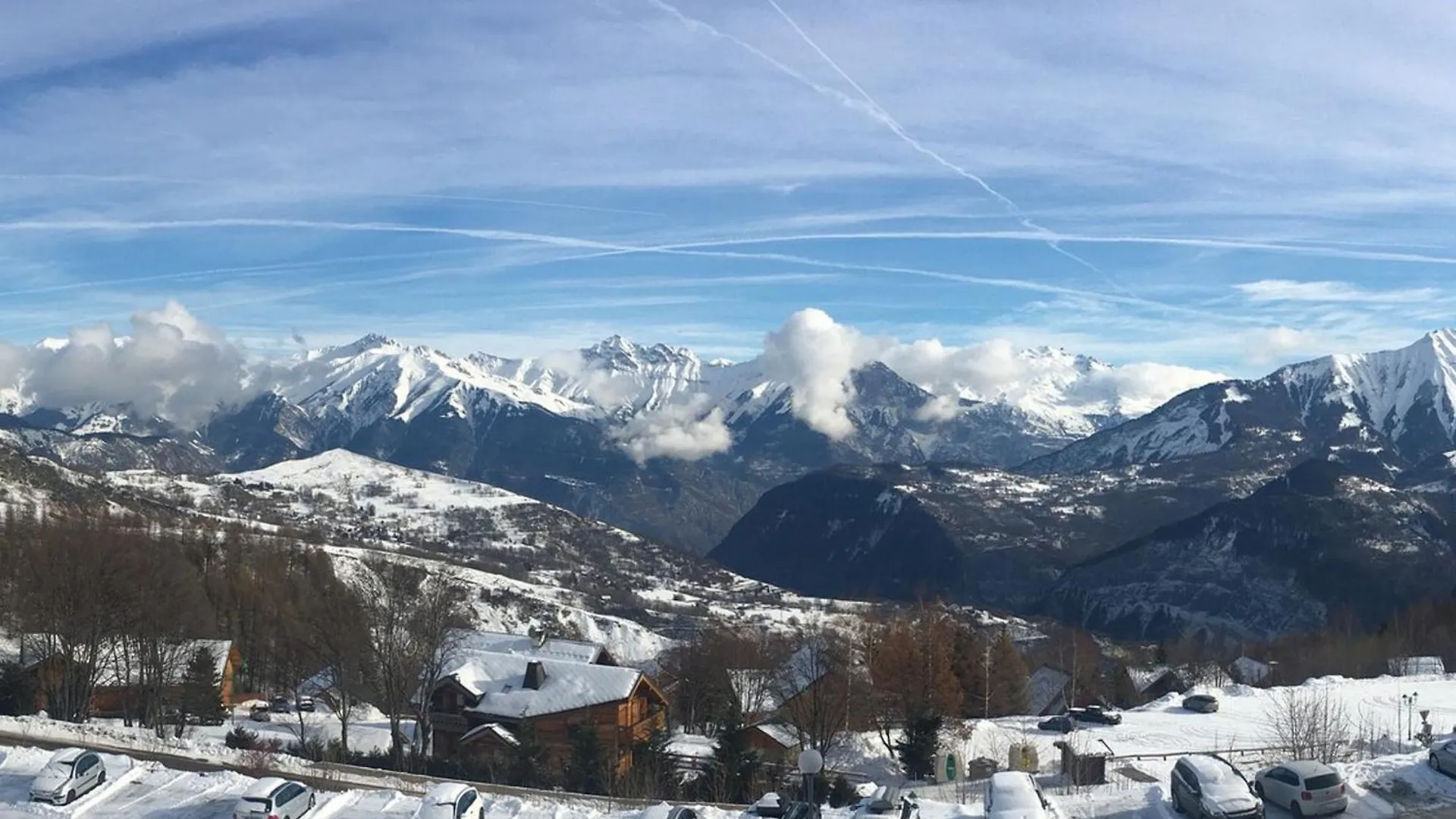 Duplex Renove, 8/10 Pers, Skis Aux Pieds, Balcon Sud, Calme, Piscine Chauffee - Fr-1-267-180 Le Corbier Apartment
